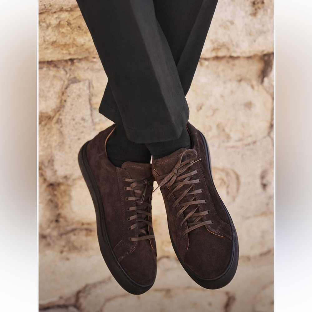 VINCE men 
Larsen Suede Oxford Sneakers - Graphite
$250 size 9.5 New